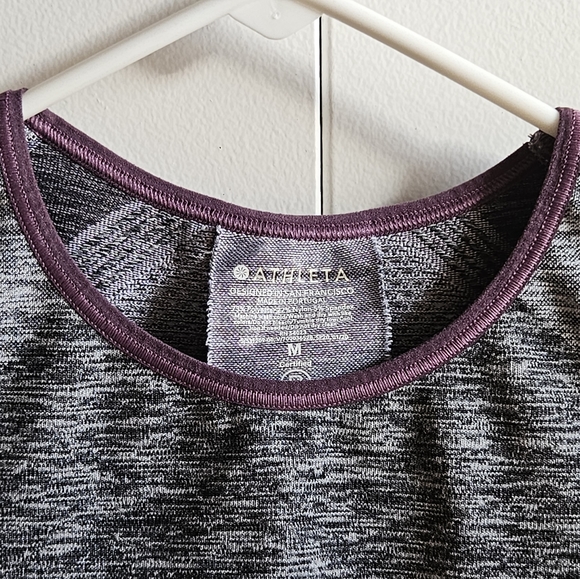 Athleta Impact Crop Top in Women's M - Picture 5 of 15